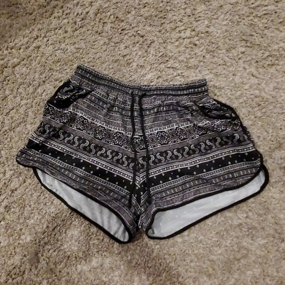 Black and white printed shorts